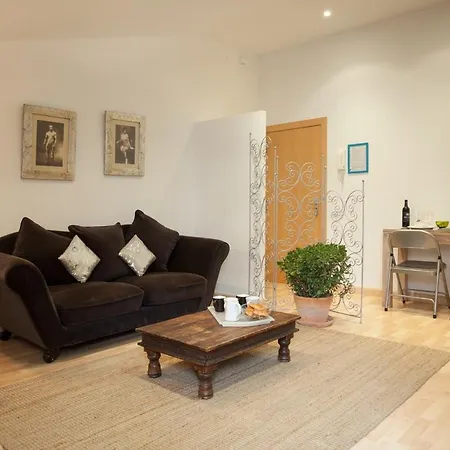 Apartment Homenfun Montjuic *